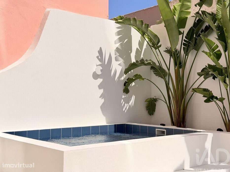 Apartamento T1 em Alcântara de 80 m2