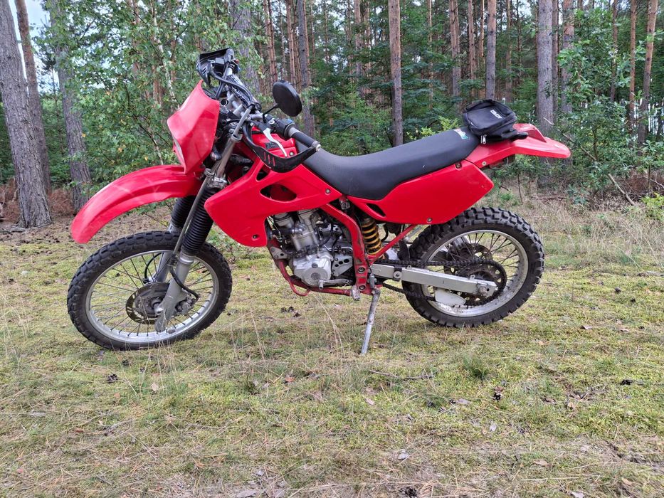 Kawasaki enduro 250 klx