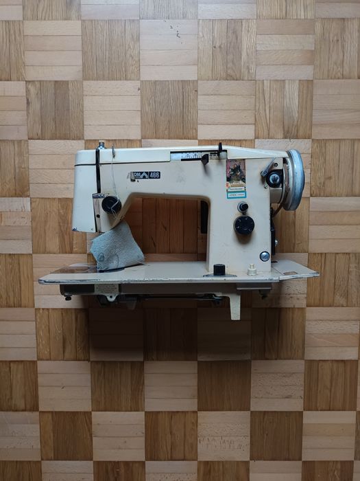 Maszyna do szycia łucznik 466