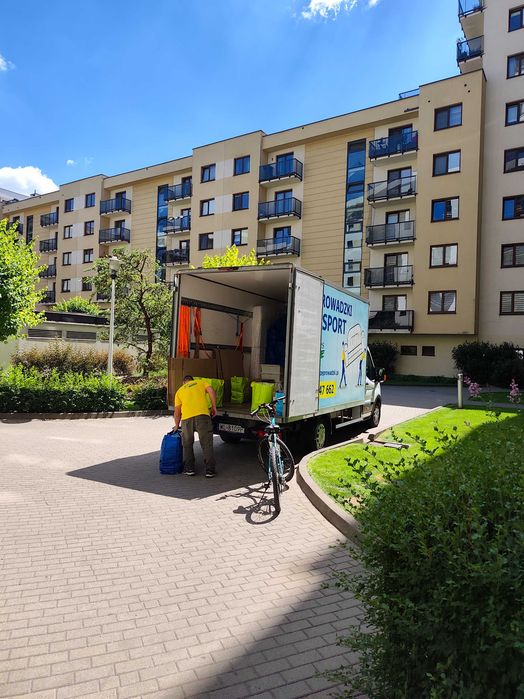 Wynajem auta z Kierowcą, transport Warszawa i okolice