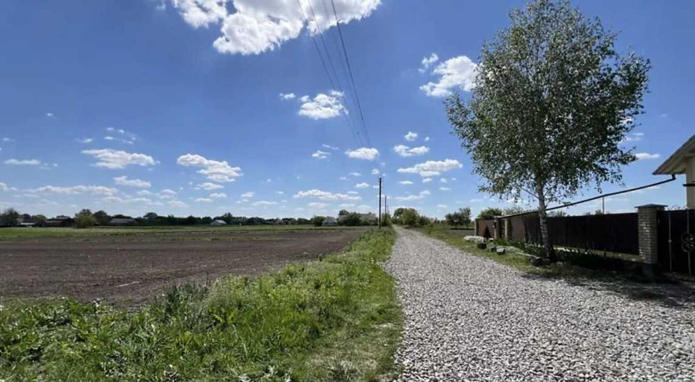 (8) Продам земельну ділянку в Гавришівці 9890 - Вид 2