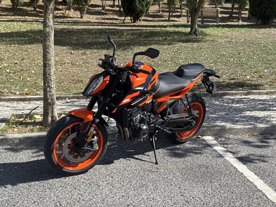 Ktm duke 890 gp edition