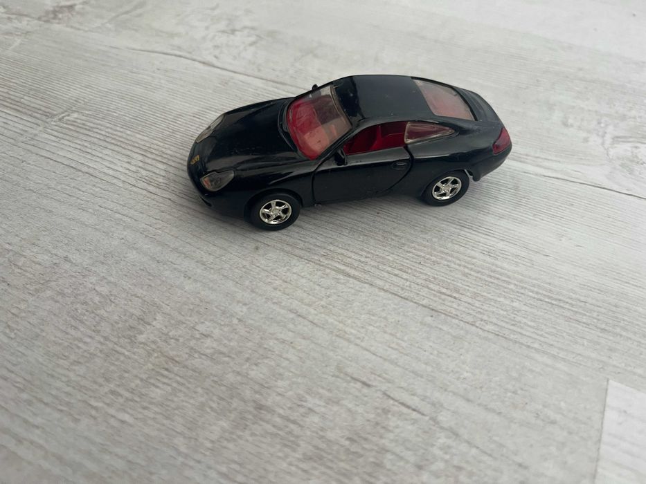 Model Porsche Carrera 2 1:43