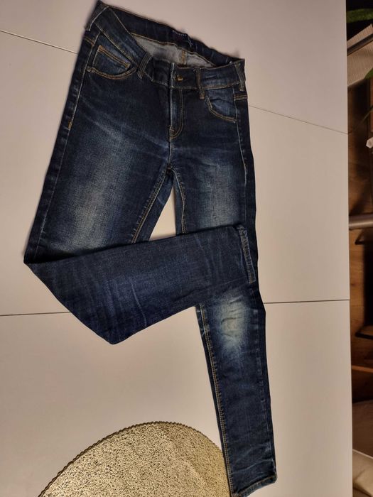 Spodnie Reserved 140 jeans ciemny granat
