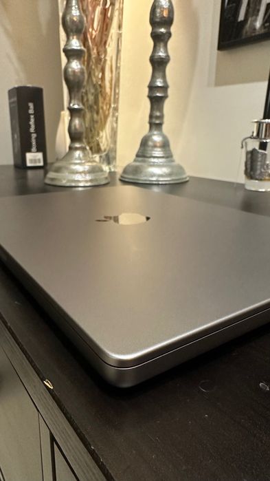 MacBook 14 Pro M1 Pro 512GB