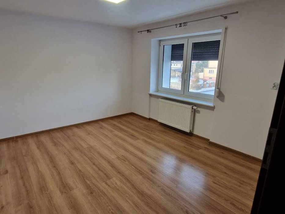 Duże mieszkanie gotowe do wynajęcia.