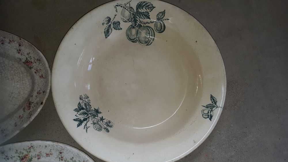 Travessas e prato antigos 3 unidades