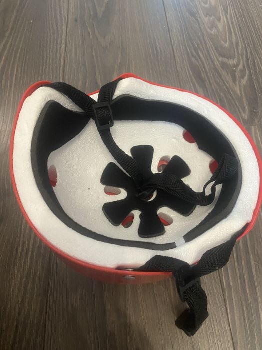 Шолом захисний дитячий 4-7 років