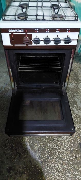 Продам газову плиту гарнюню