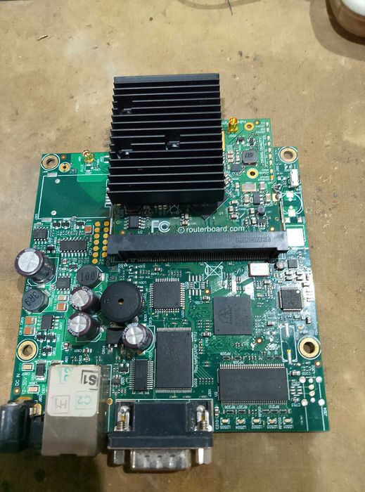 MIKROTIK  RouterBoard  RB411AR Двухдиапазонный + модуль 5гГц R5SPn