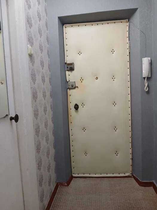 2К квартира на Строителей,24 м. Дарница