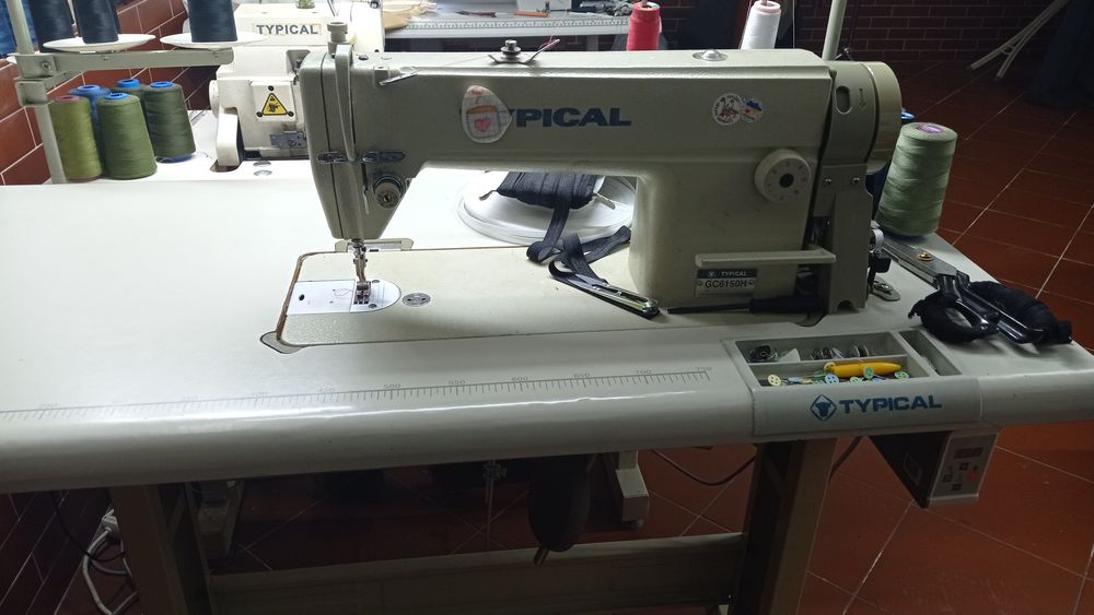 Продам промислову машину