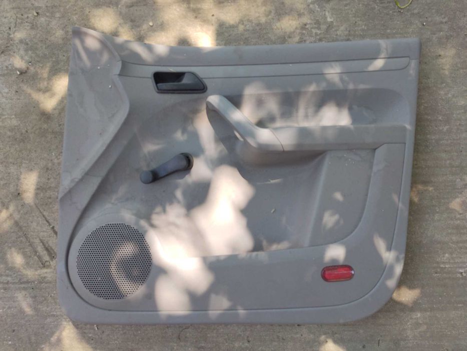 Дверна карта права VW Caddy 3 (2K1867006F3U6)