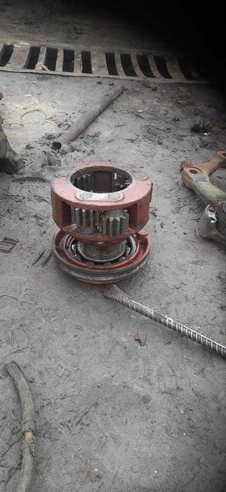 Для Tatra Татра 815 рама ,передній задній міст, г/п керма, двигун