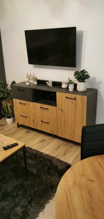 Skręcanie Składanie Montaż mebli