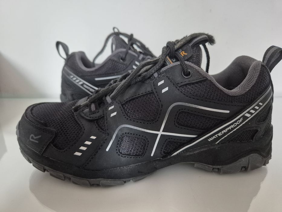 Chłopięce buty trekkingowe Regatta Vendeavour rozm. 40 Wodoodporne
