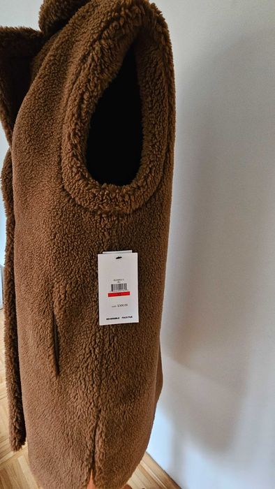 Futrzana kamizelka marki DKNY. NOWA Z METKĄ