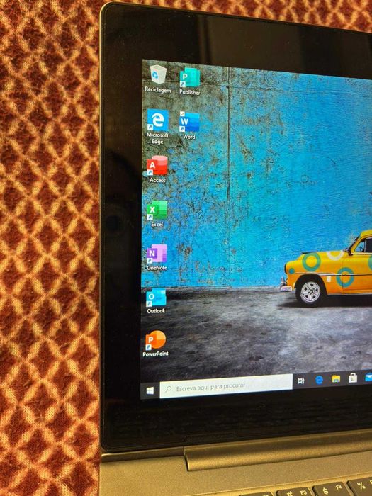 Lenovo D330 2 em 1 Tablet