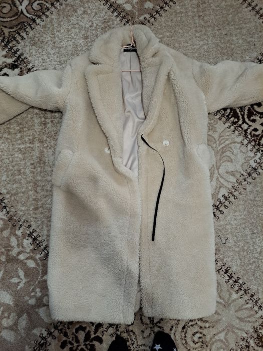 Шуба из эко-меха.