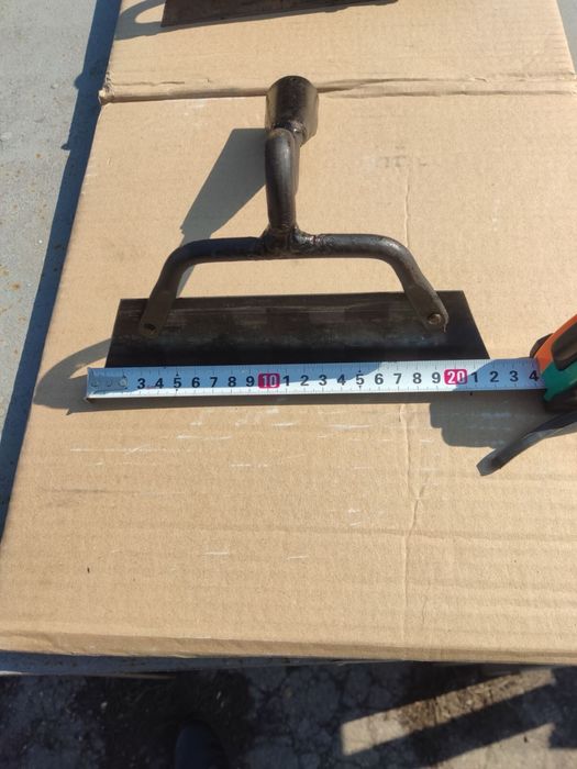 Тяпка , сапка.