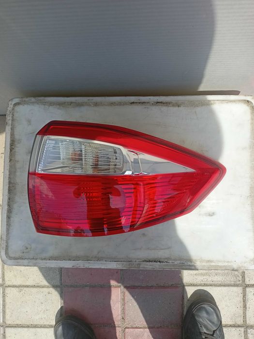 Lampy tylne Ford C Max MK2 / C max II