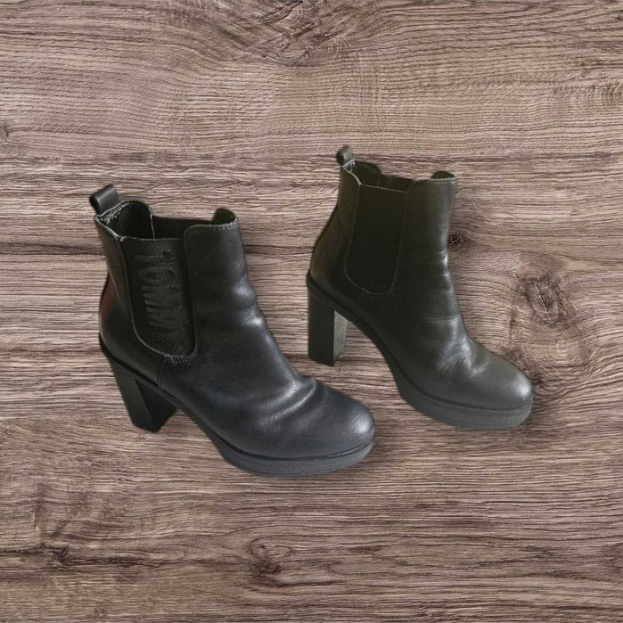Botki Tommy Hilfiger Essential Heeled  37 (23cm)