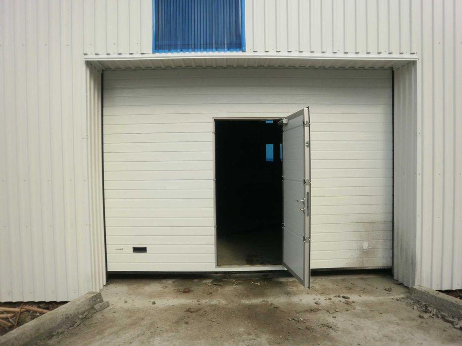 Ворота для СТО,гаражные, промышленные,  Ремонт, монтаж,диагностика.