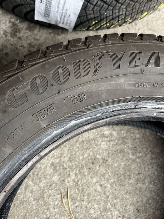 2x 175/65/15 Goodyear Vector4Seasons Gen-2 idealne 7,5mm wielosezon