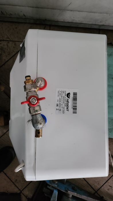 Podgrzewacz bojler elektryczny Regent 30l