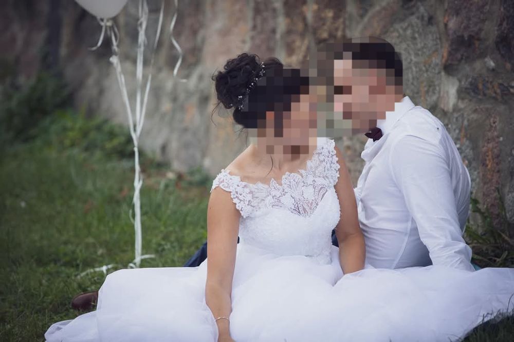 Suknia ślubna z gorsetem