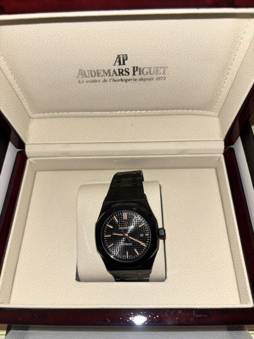 Audemars Piguet Preto Royal Oak