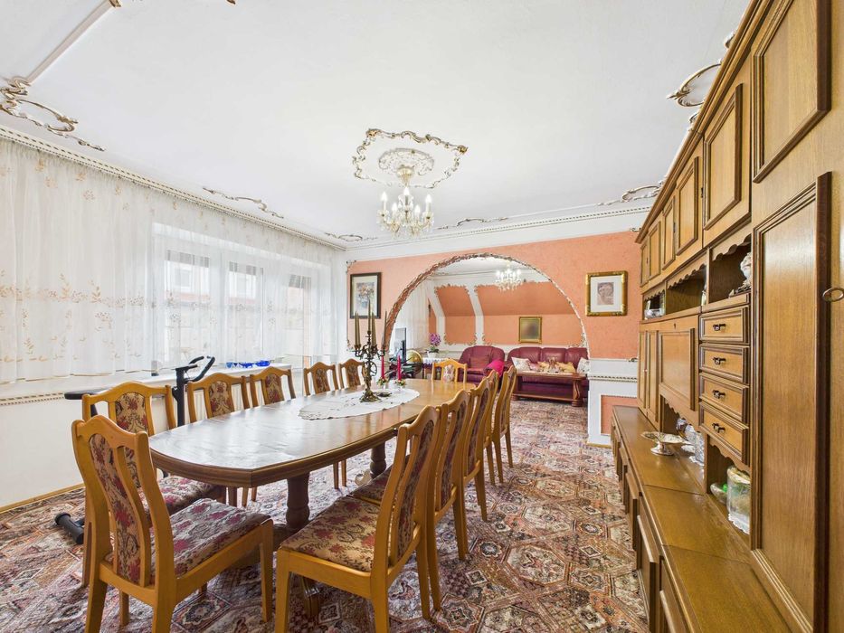 Dom z ogromnym potencjałem pod inwestycję!