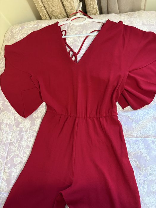 Macacão Zara………..