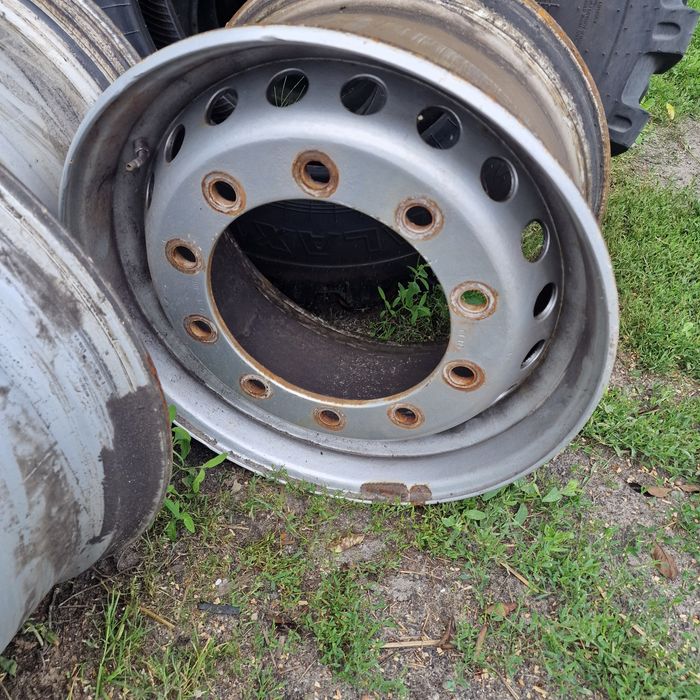 Felga stalowe 22.5x11.75 ET 120 stalowe R22.5 Używana