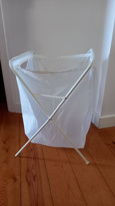 Cesto para roupa Ikea Jall