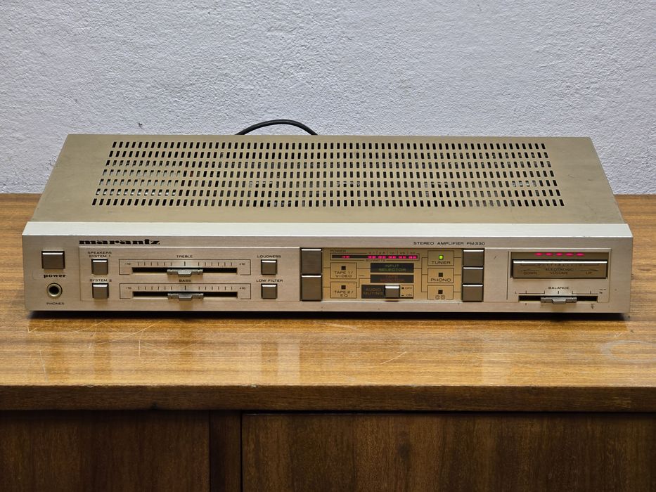 Marantz PM 330 JAPAN wzmacniacz Vintage płaski złoty