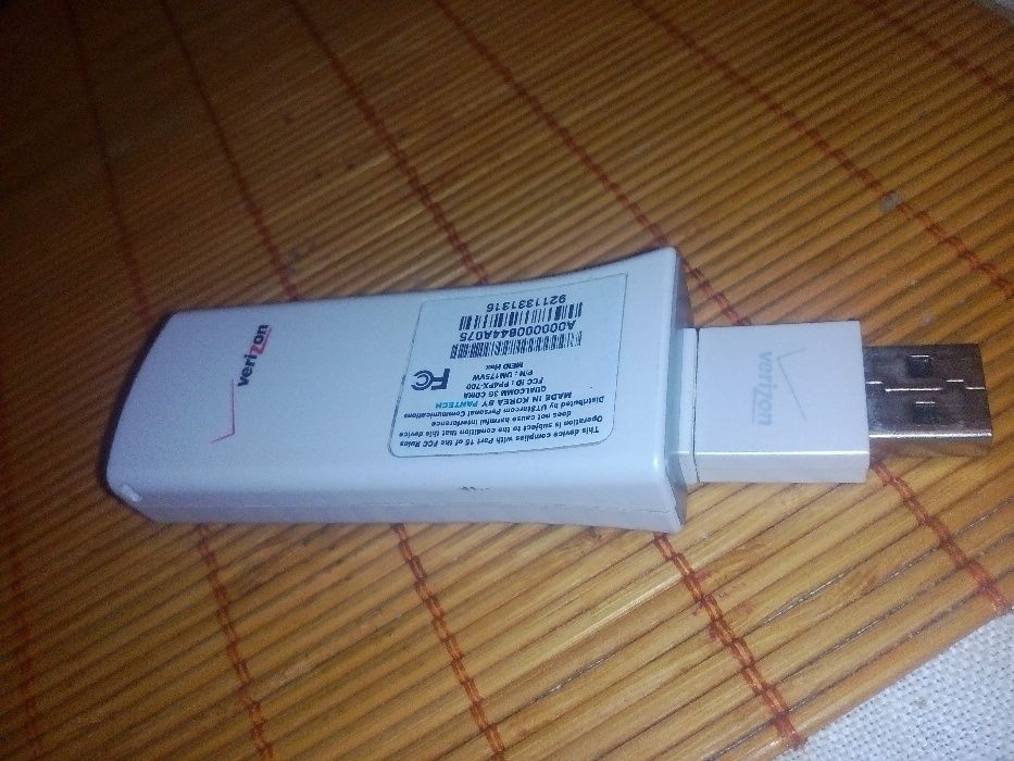 3G USB модем Pantech UM175