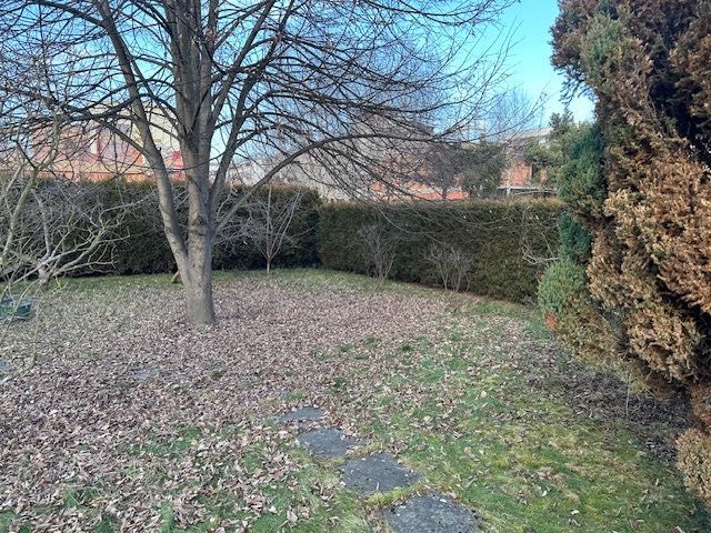 Sprzedam działkę budowlaną (6.9 ar),  Ul. Motyla Zalew Bagry