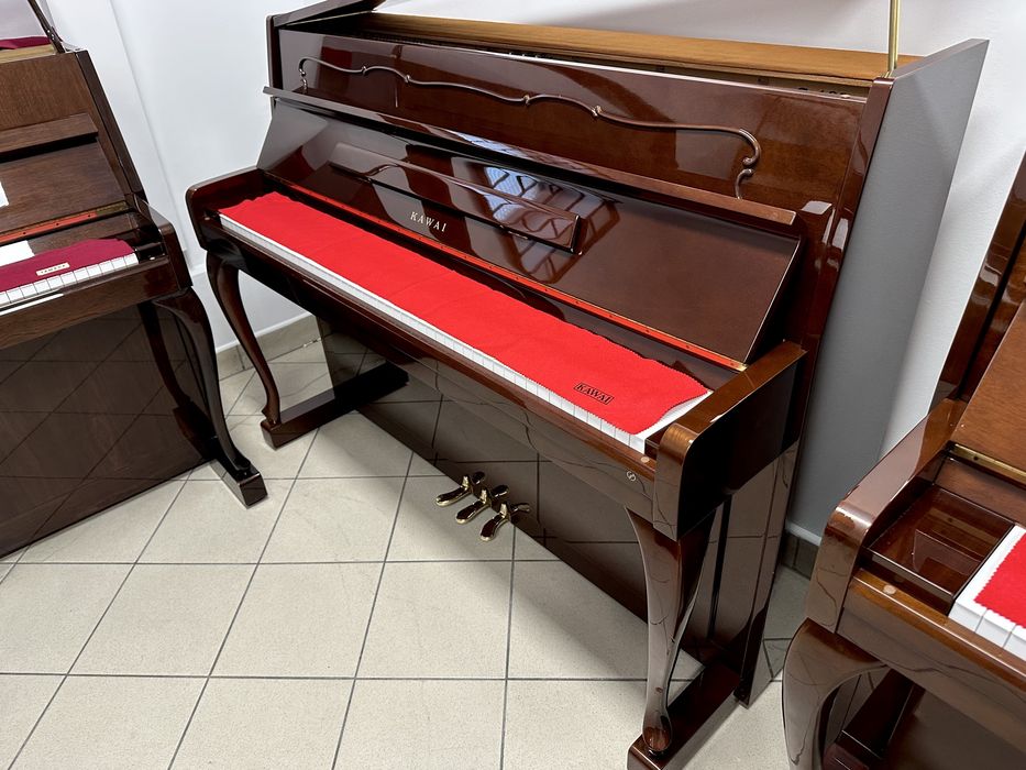 Luksusowe Pianino Kawai C-7 Chippendale  Stan Gabinetowy  Gwarancja Salonu PianoDesign