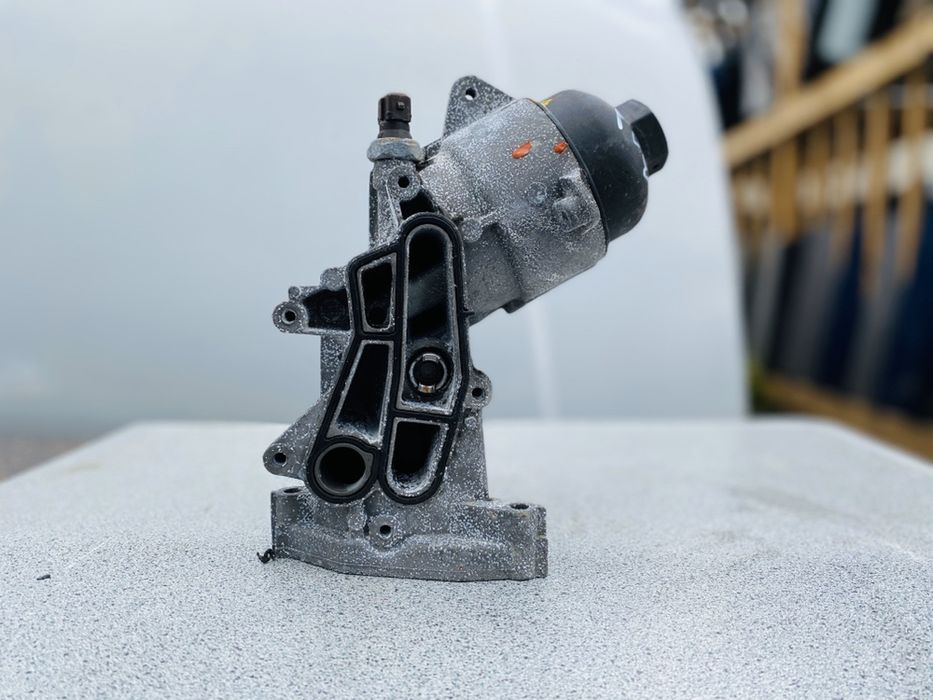 Бмв Е39 Е46 М57 3.0 дизель Маслостакан 530д 330д Масляний стакан BMW