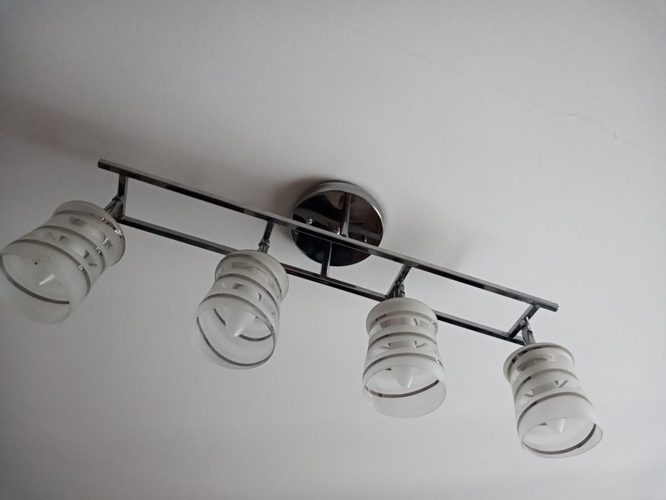 Lampa pokojowa 4 żarówki