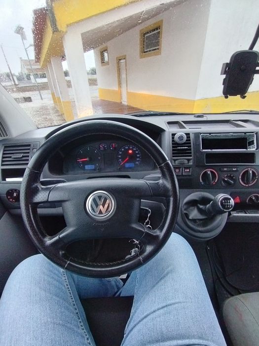 VW transporter T5 2.5 TDI de 130 CV caixa de 6 velocidades, de 2 a 6 l