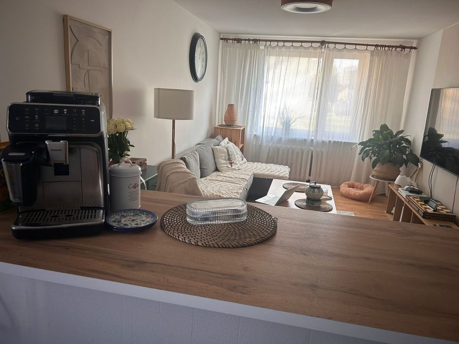 BEZPOŚREDNIOod właściciela. Sprzedam dwupokojowe mieszkanie z balkonem