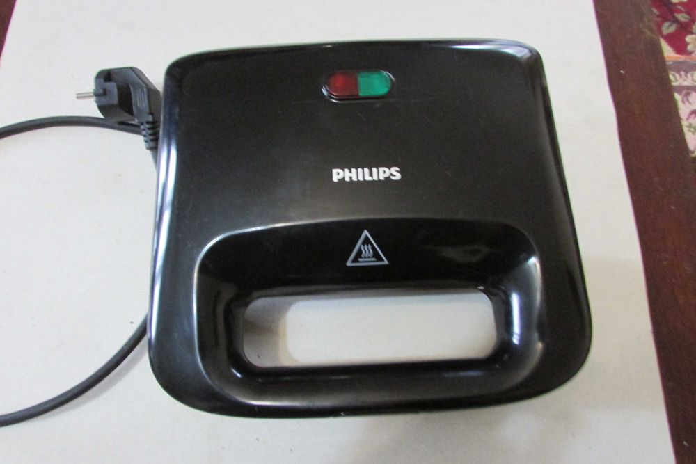 Сендвіч - тостер, бутербродниця  Philips.