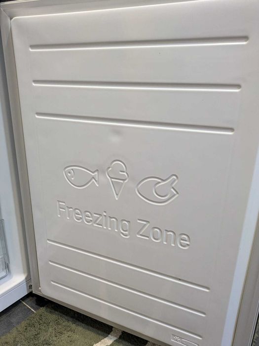 Frigorífico LG como novo, com garantia