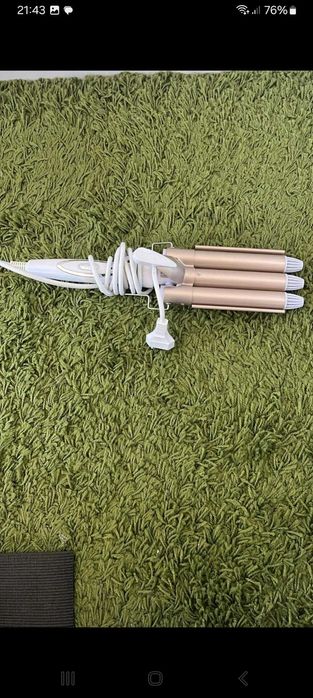 Relógio com conjunto de braceletes