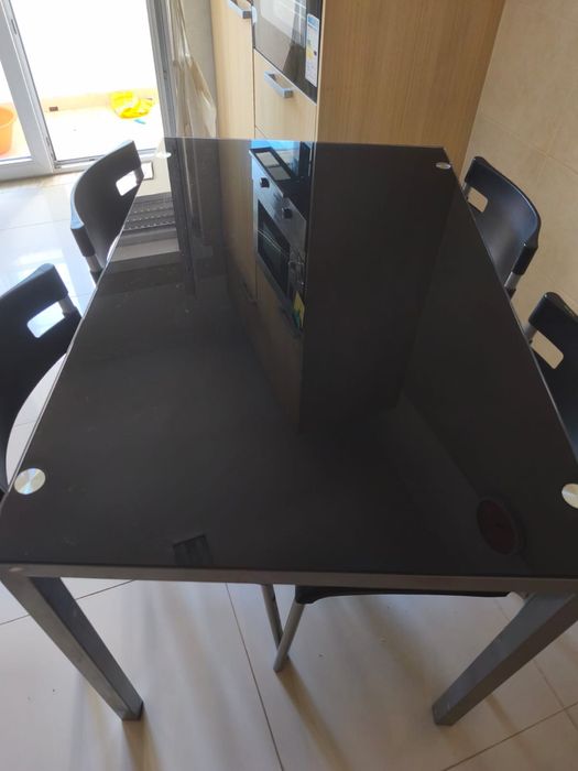 Mesa cozinha com 4 cadeiras