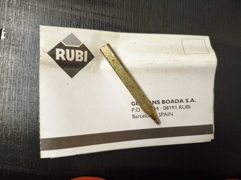 Maquina cortar cerâmica RUBI
