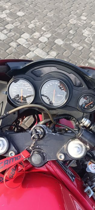 Сузукі рф600р 1993р