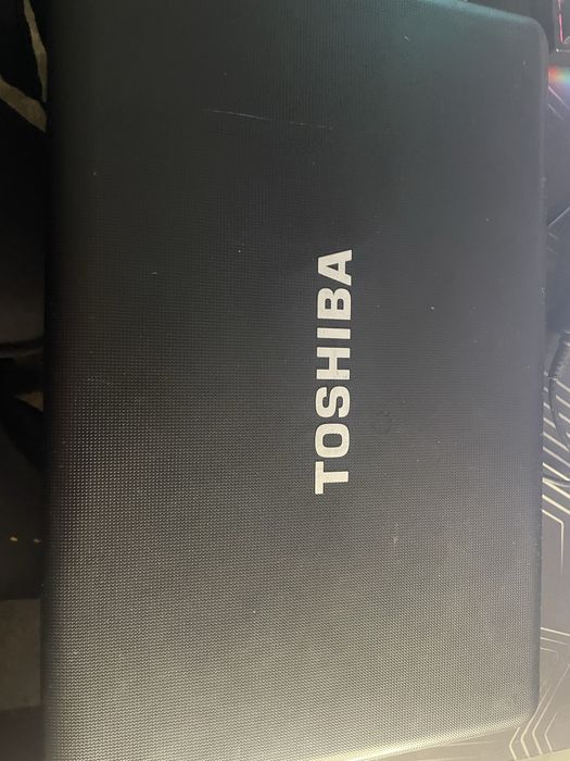 Portatil toshiba satelite